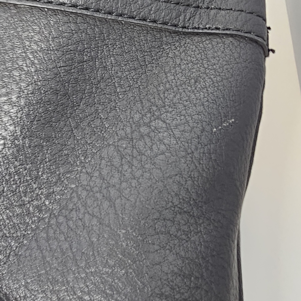 Large Tote - Picture 13 of 16